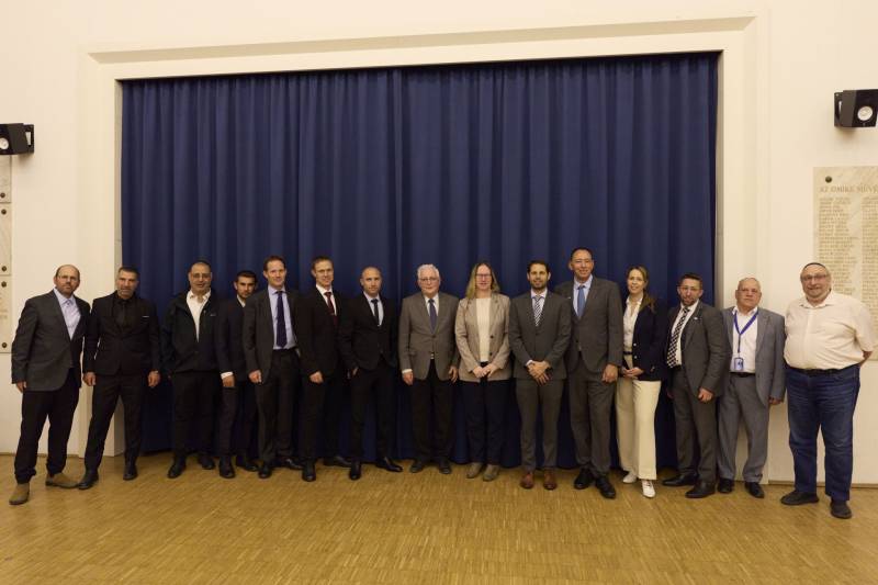 4096-2732-max (1).jpg